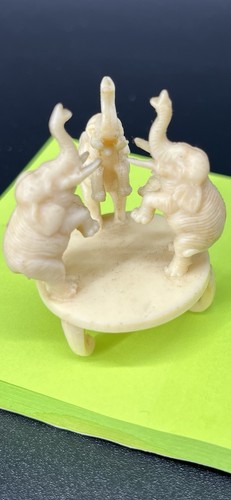Vtg celluloid penny - celluloid, toy